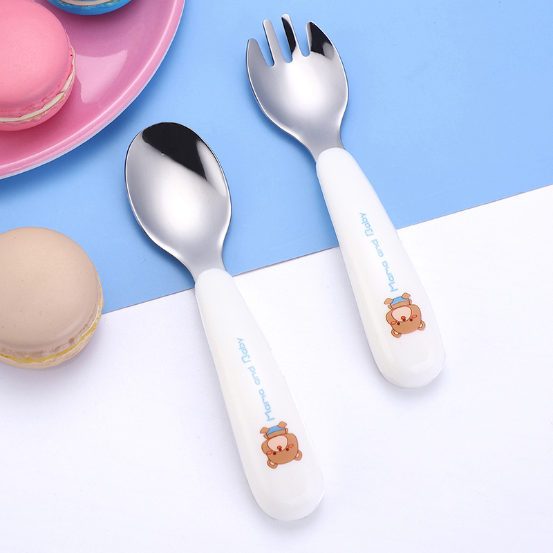 Cartoon children's spoons and forks, 304 stainless steel spoons, baby training tableware set, portable gifts, street stall products Application Scenario