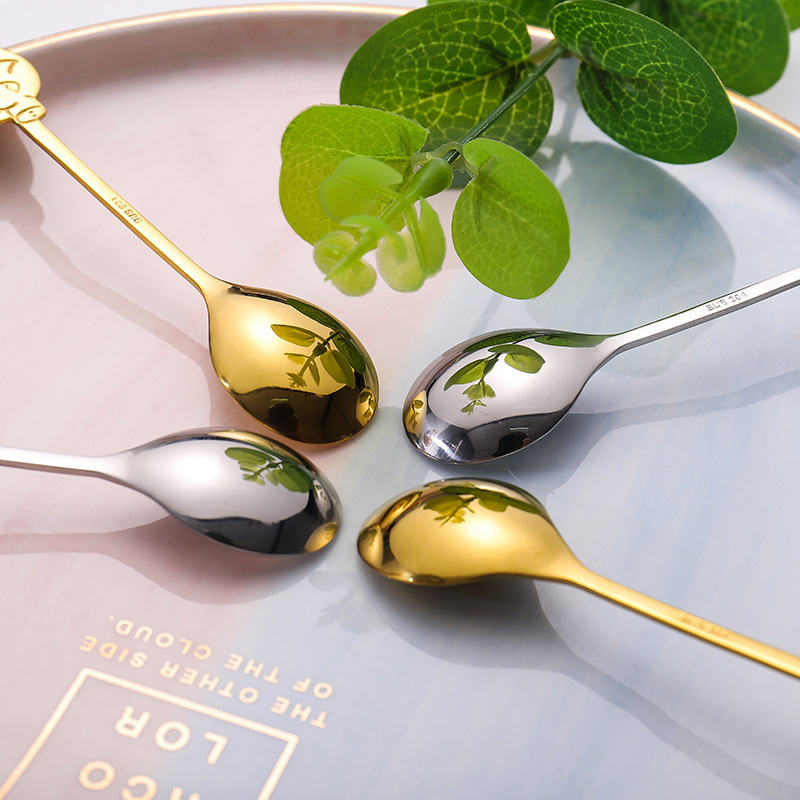 304 stainless steel spoon, salt and seasoning spoon, pork spoon, pork fork, coffee stirring spoon, dessert spoon and fork, mooncake fork Application Scenario