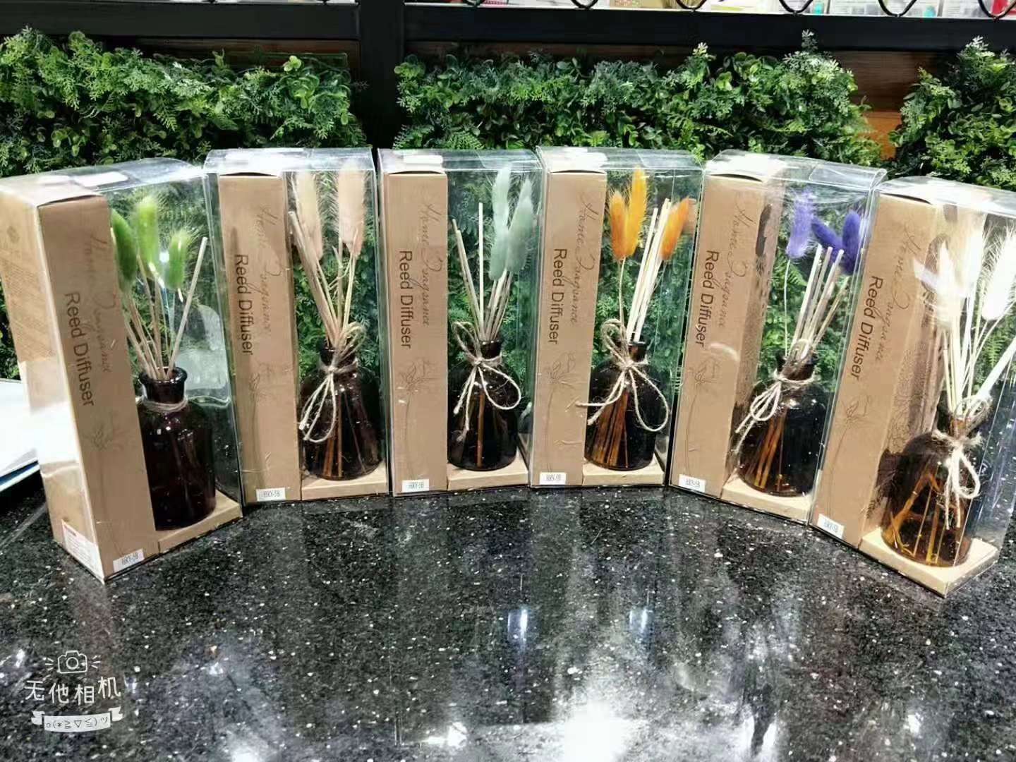 玻璃瓶家居室内香薰，净化空气，家居摆件，香氛。。。。。。。。。。。。。。。。。。。。，，，，，，，，，，。。。。。。。。