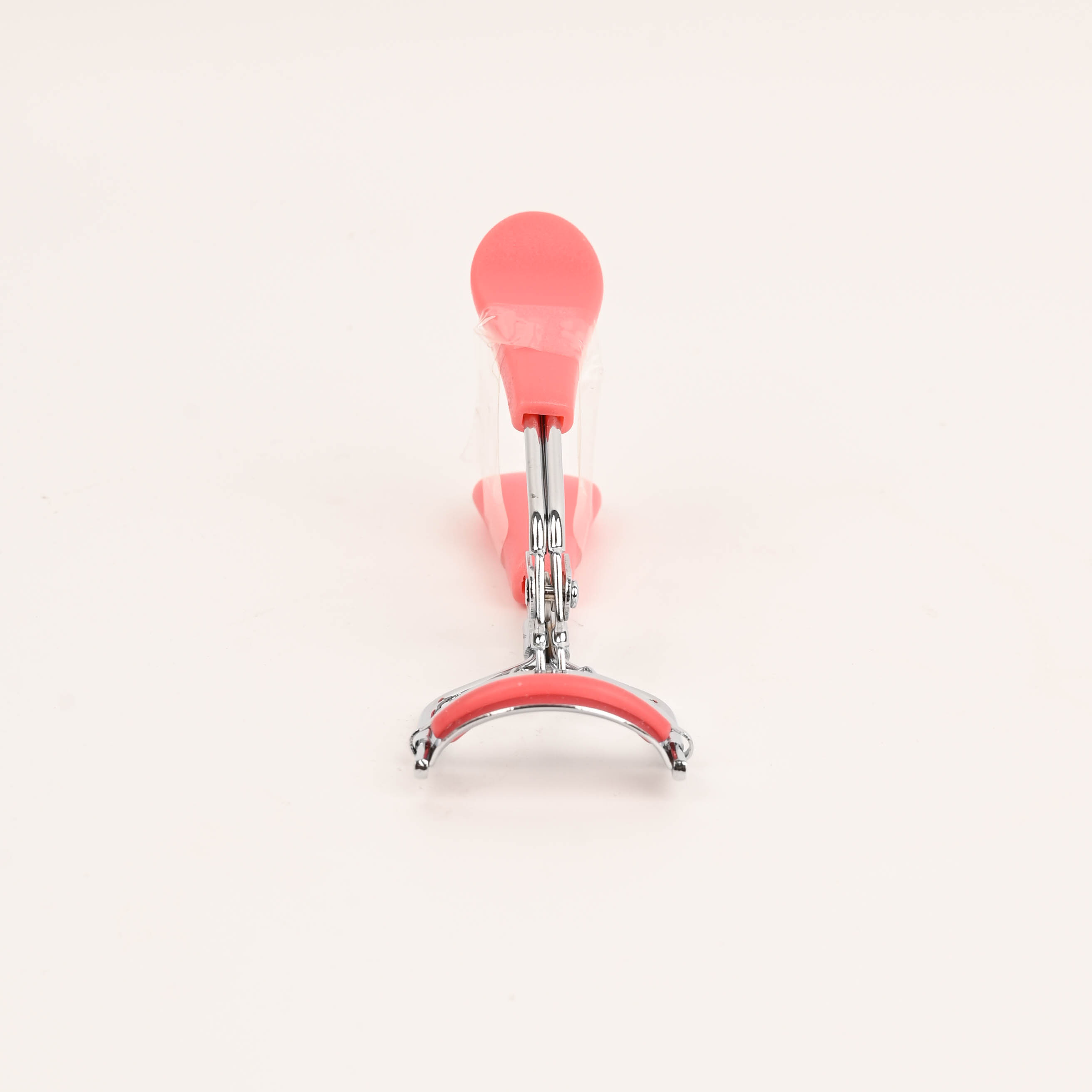 High-efficiency customized eyelash curler, portable, soaring to the sky, eyelash curler doesn't pinch flesh Application Scenario