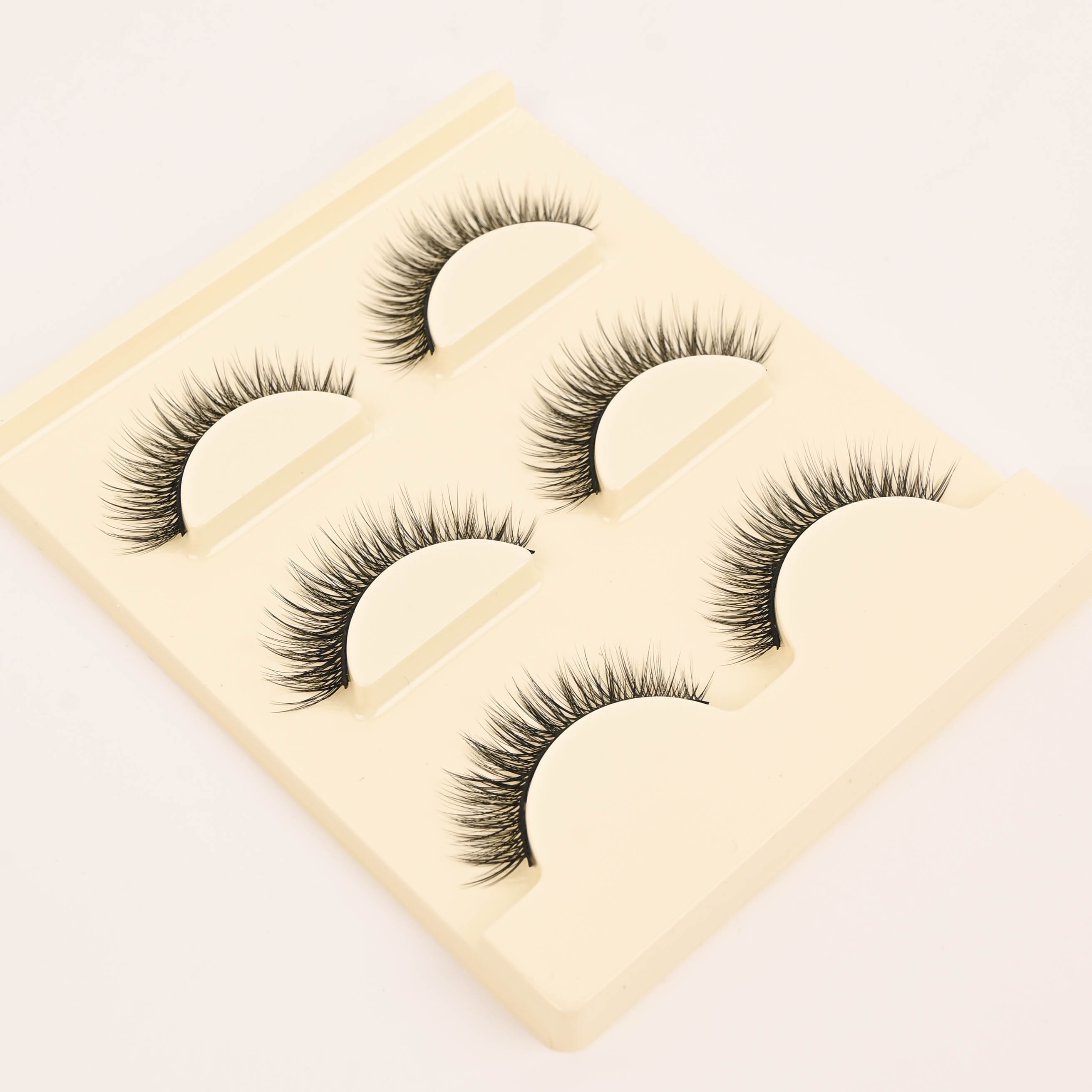 Transfronterizo venta caliente fox atadura pestañas postizas europa y Estados Unidos curly arriba ojo de gato maquillaje de etapa toda una dura terrier pestañas postizas estilo de una pieza Application Scenario