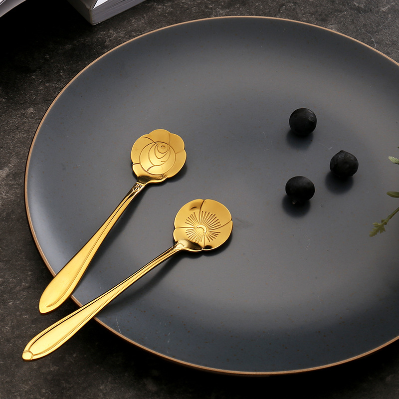 Stainless steel spoon, golden cherry blossom spoon, creative rose spoon, mixing spoon, mug, coffee spoon, souvenir gift spoon Specification drawing