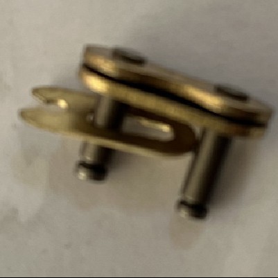 Motorcycle chain links, buckles and links are fully connected with half CL OL gold-plated 428H CL details Picture