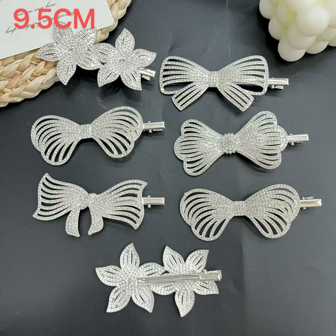 9.5 cm versatile top clip, multiple duck clips, elegant bow hairpin, half clip at the back of the head, simple silver straight clip, side clip Specification image