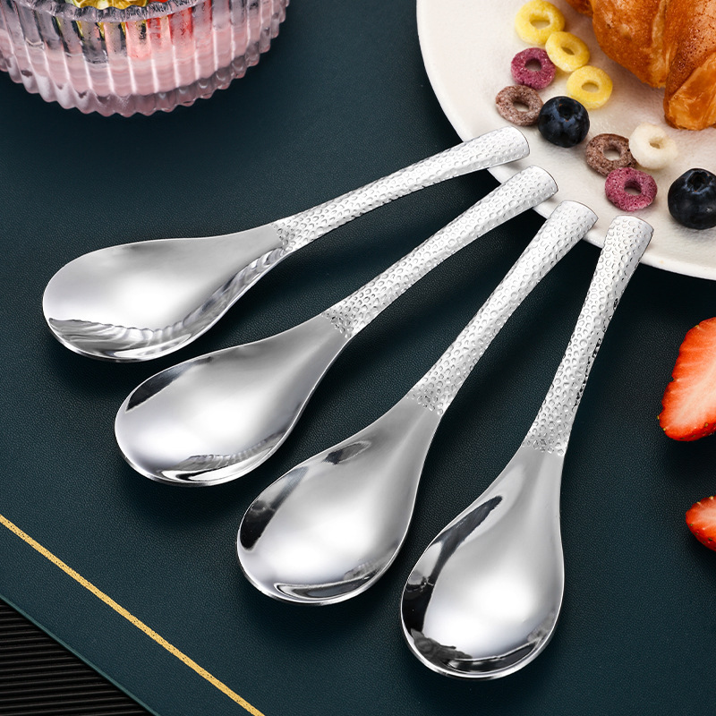Internet-famous stainless steel spoons, creative hammer-patterned spoons, dessert spoons, children's tableware, household eating spoons, spoons and soup spoons Specification drawing