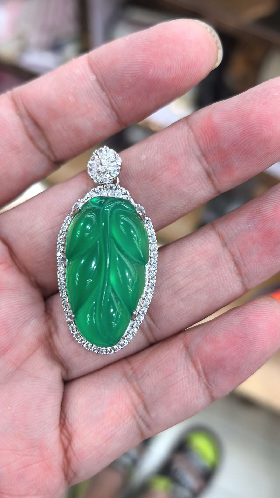 纯银满绿金枝玉叶，髓缘珠宝2025090201