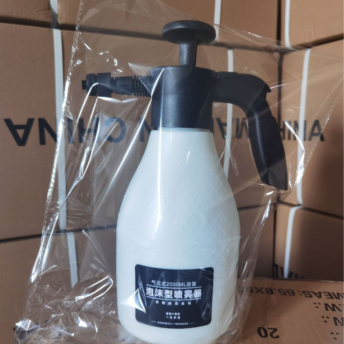 2L car wash foam spray bottle, foam device, special high-pressure pressurized hand-sprayed white spray bottle for car wash liquid foaming Item Picture