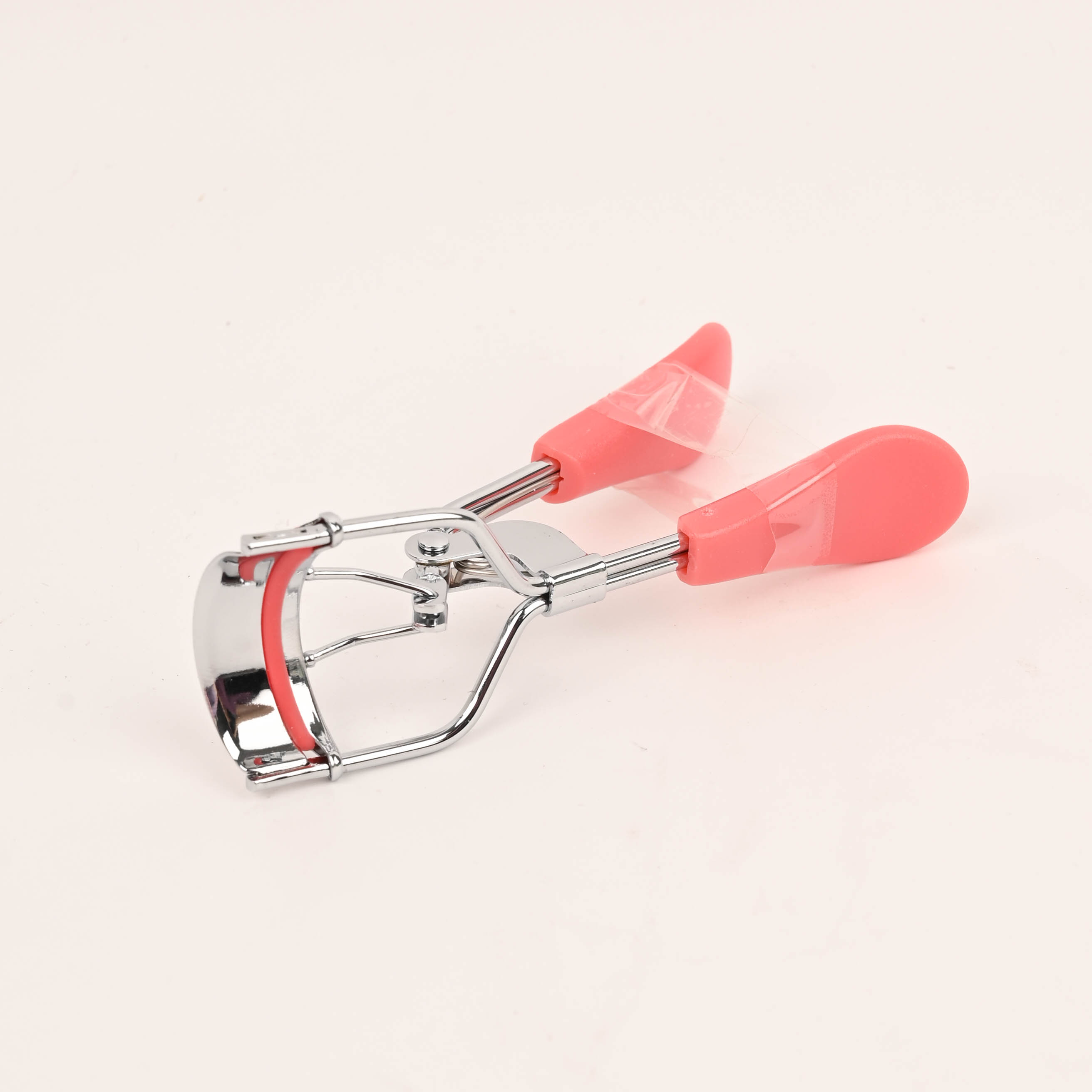 High-efficiency customized eyelash curler, portable, soaring to the sky, eyelash curler doesn't pinch flesh Item Picture