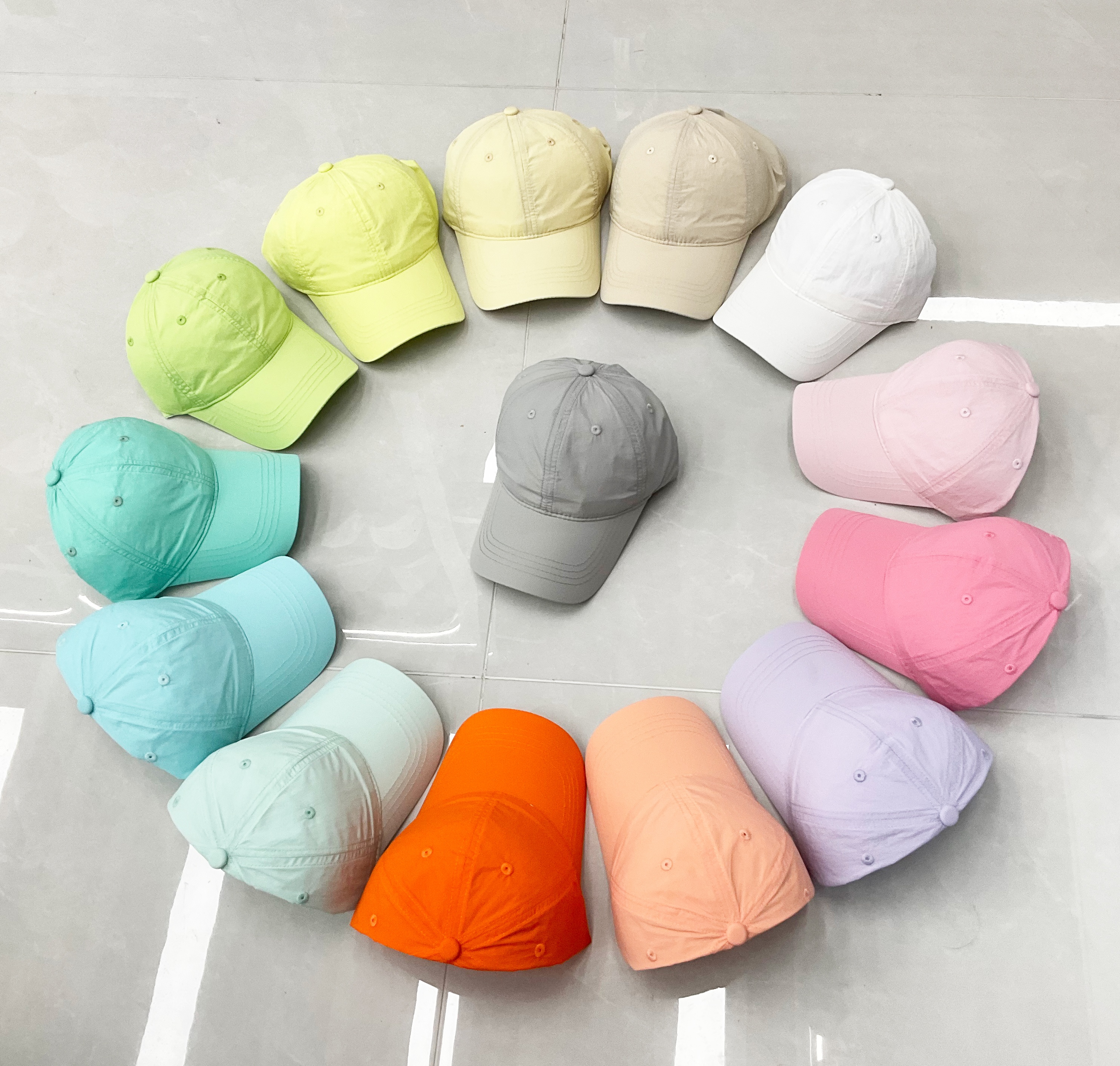 成人新款棒球帽夏季运动款可调节透气速干鸭舌帽可定制