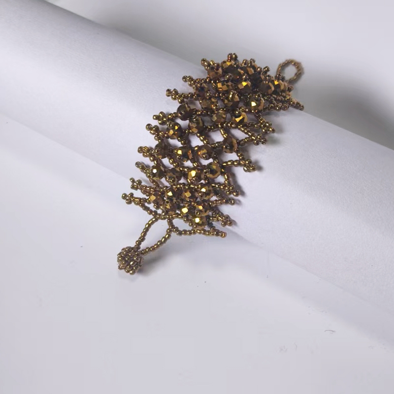 时尚水晶手链手串手饰女简约百搭个性手链手串饰品潮流配饰女款