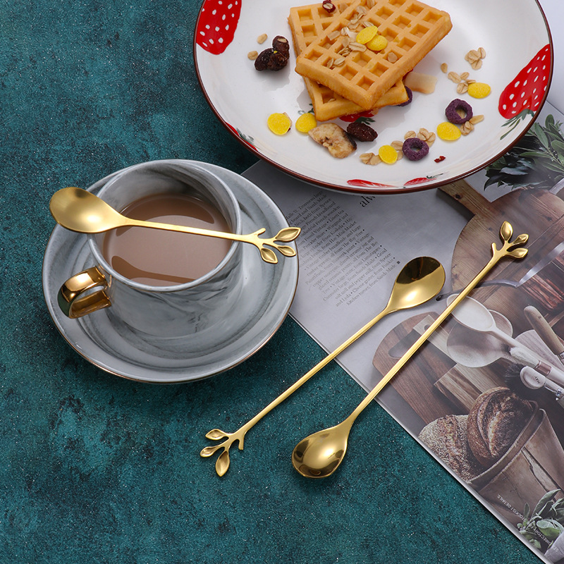 Stainless steel spoon, golden leaf spoon, fruit fork, souvenir spoon, coffee stirring spoon, honey spoon, bird's nest lotus root starch spoon Specification drawing