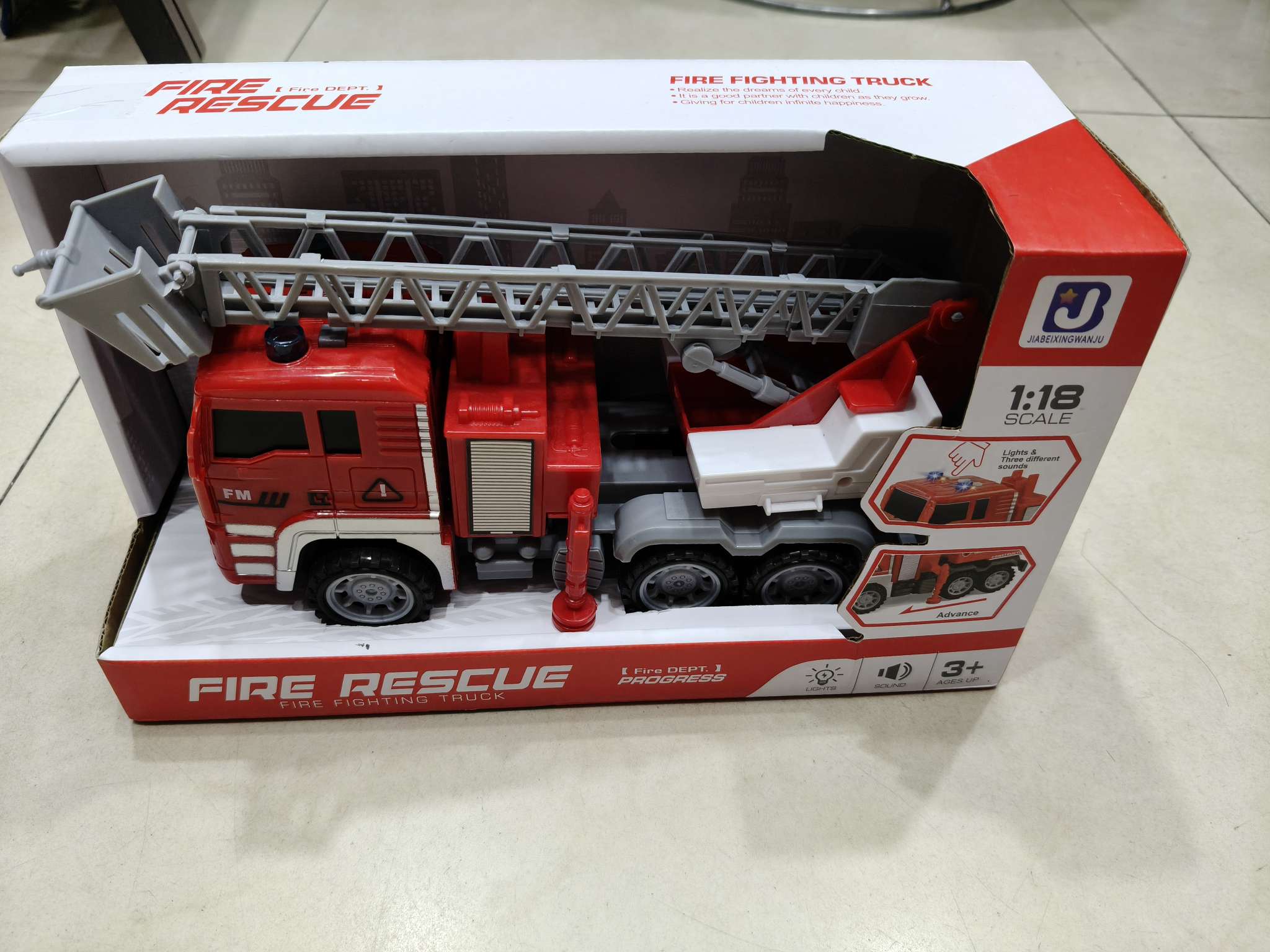 玩具消防车，带灯带音乐，仿真玩具，儿童玩具 ，男孩礼物，关节灵活，开窗盒包装，款式混装
详情图4
