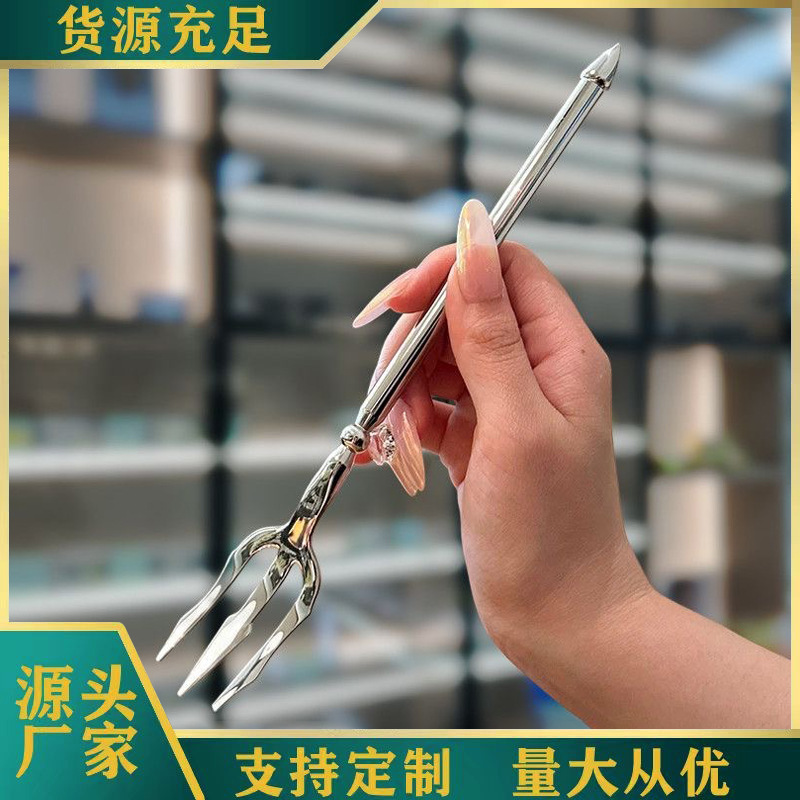304 stainless steel spoons and forks, creative sea King forks, dinner spoons, salad forks, cross-border Western tableware, main course forks, pasta forks full figure