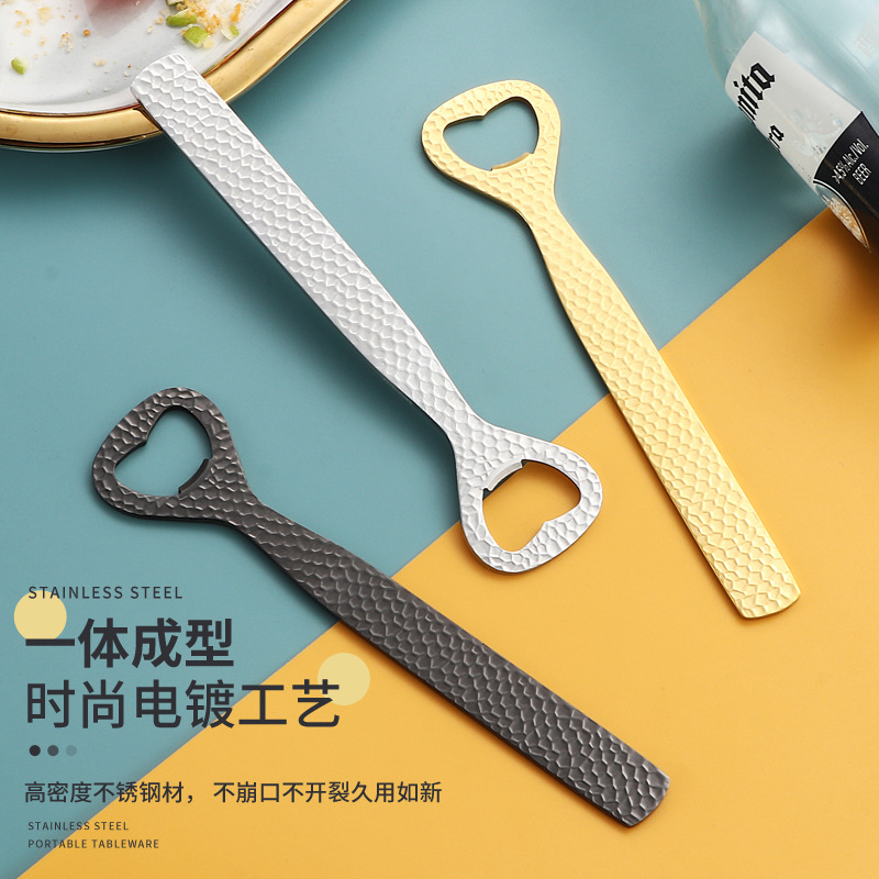 304 stainless steel bottle opener, creative hammer-textured heart-shaped cap opener, beer screwdriver, cap opener, wine bottle opener Application Scenario