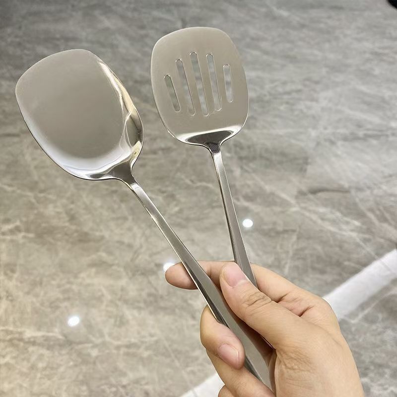Stainless steel serving spoons, small spatulas, student dormitory frying spatulas, soup spoons, household kitchenware, cooking and stir-frying spatulas full figure