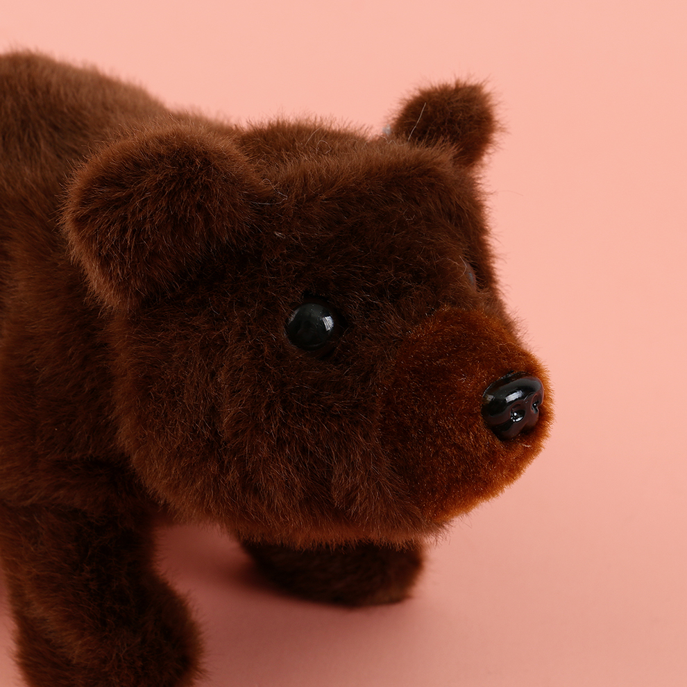 Don't miss it! The electric plush little bear that can cry and move, jumping and playing, super lively, brings more joy to children. Close your eyes and enter Application Scenario