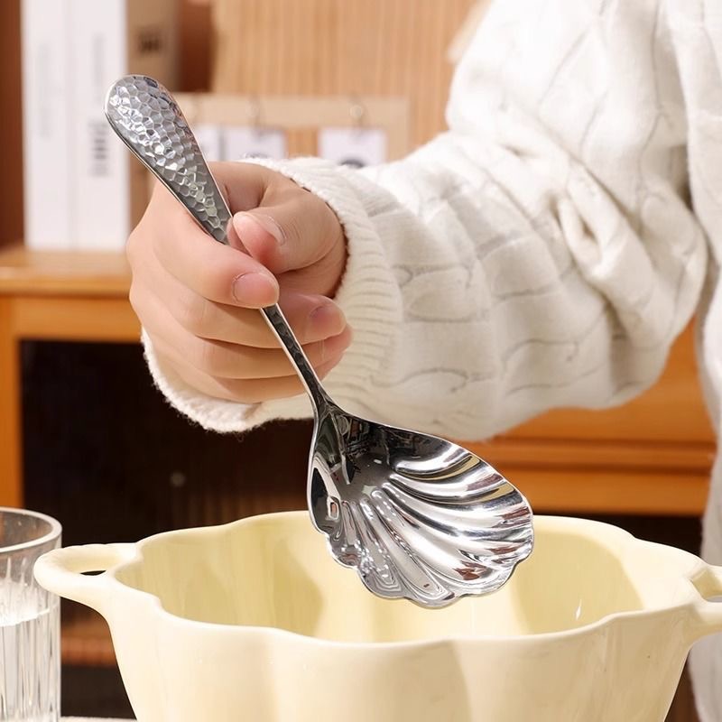 Stainless steel public spoon, hammer-patterned shell spoon, light luxury soup spoon, household large spoon, restaurant and hotel serving spoon, serving spoon Specification drawing