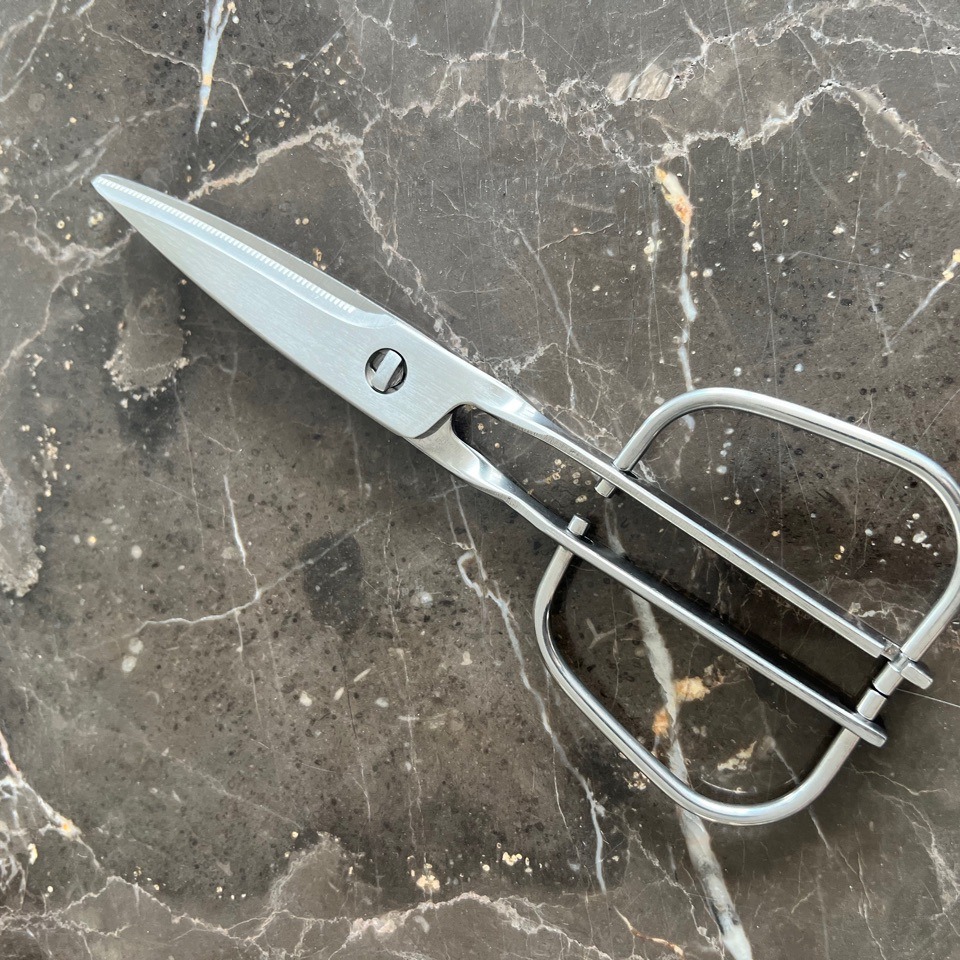 Factory direct supply of all-steel wire handle scissors, kitchen scissors, detachable Korean-style scissors, food scissors, multi-functional barbecue scissors Specification drawing