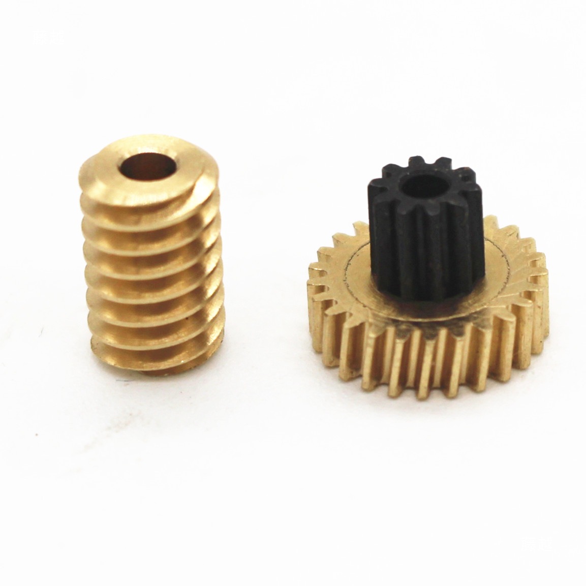 The 5840-31ZY worm gear reducer motor is equipped with all-steel pinion and small-module gear self-locking Item Picture