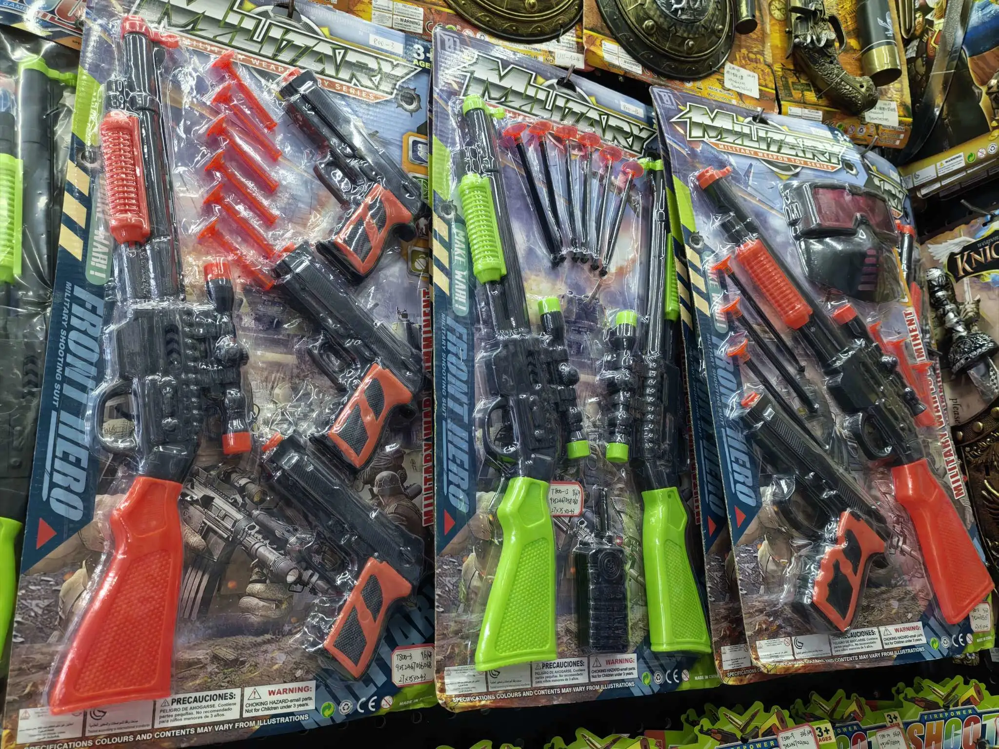 Toys, plastic toys, role-playing toys detail image 2