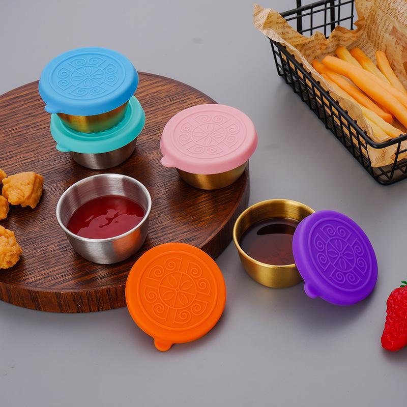 304 stainless steel dipping cup with silicone lid, steak sauce dish, sealed seasoning bowl, tomato sauce leak-proof sauce bowl Application Scenario