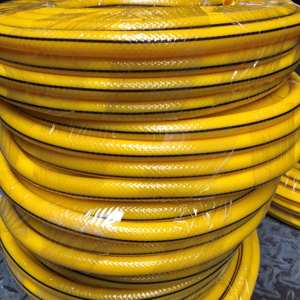 Car wash water pipes, plastic, rubber, pvc, butler water hose, snake skin pipe, garden and garden 4-inch pipe Application Scenario