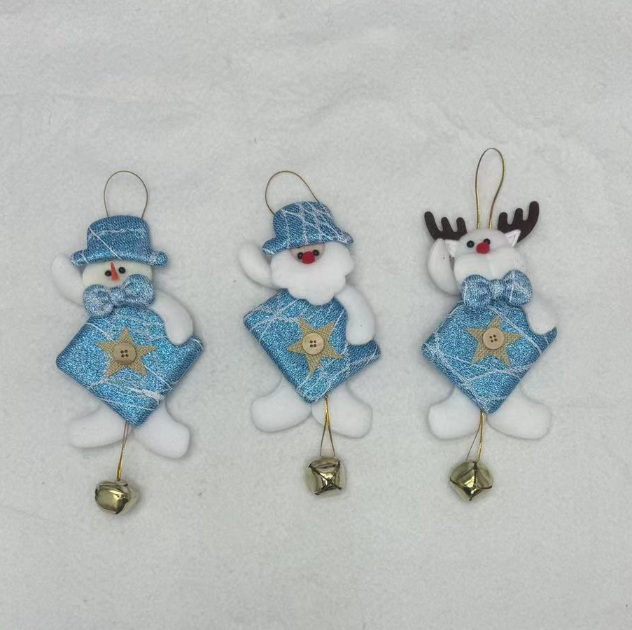 Christmas decorative trinkets, Santa Claus trinkets, snowman reindeer trinkets, window display trinkets details Picture