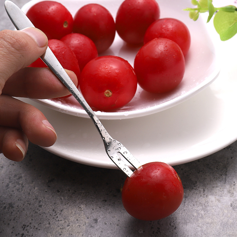 Best-selling Instagram influencer fork 304 stainless steel fruit fork, cake dessert fork, two-toothed mooncake fork, Western food fruit skewer Application Scenario