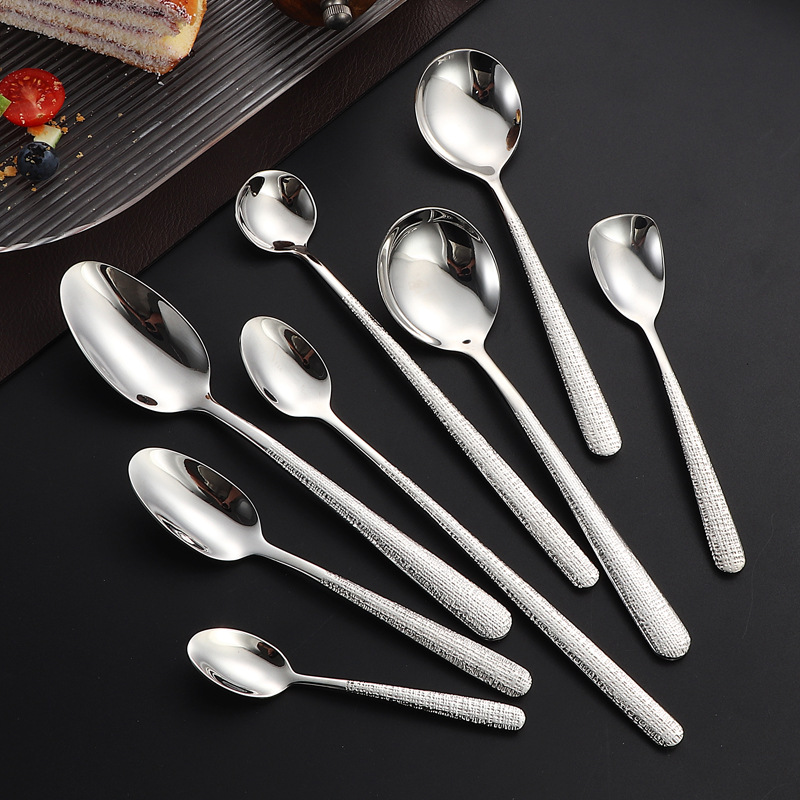 304 stainless steel knife, fork and spoon, elegant hammer texture dessert spoon and fork crack, Western tableware, Western cuisine knife, hotel steak knife Specification drawing