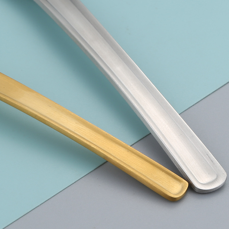 304 stainless steel ingot spoon, Chinese spoon, deepened and thickened, long-handled baby feeding spoon, household spoon, creative gift Specification drawing