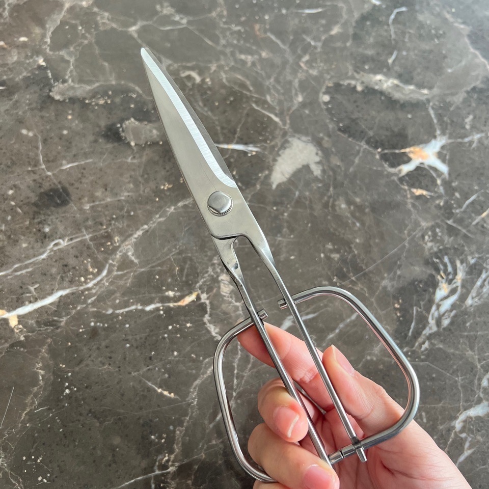 Factory direct supply of all-steel wire handle scissors, kitchen scissors, detachable Korean-style scissors, food scissors, multi-functional barbecue scissors full figure