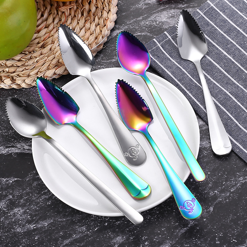 Stainless steel spoon, apple scraper, baby fruit complementary food tool, kiwi dredger, mother and baby products full figure