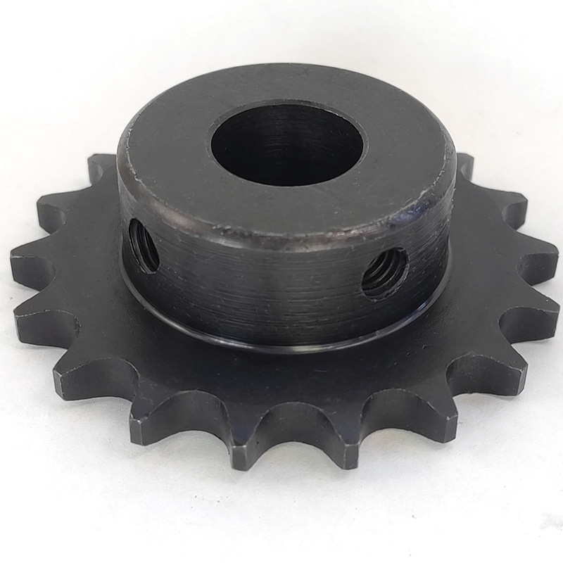 The manufacturer supplies 4-minute 18-tooth double-row industrial sprocket accessories for stainless steel conveyor lines, made of 45# steel and non-standard Application Scenario
