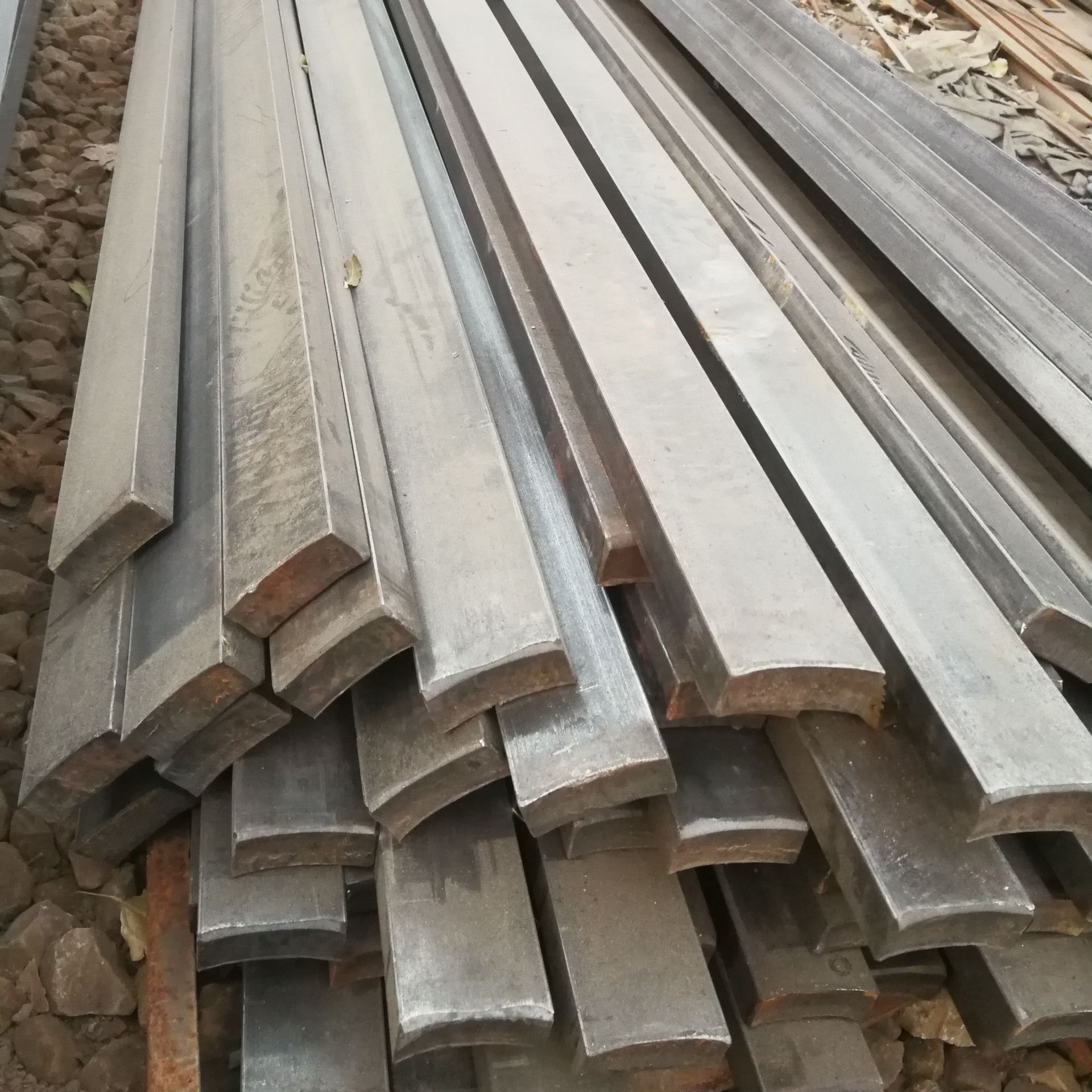 电力接地扁铁防雷接地线扁钢镀锌扁钢热镀锌扁铁40*4规格齐全