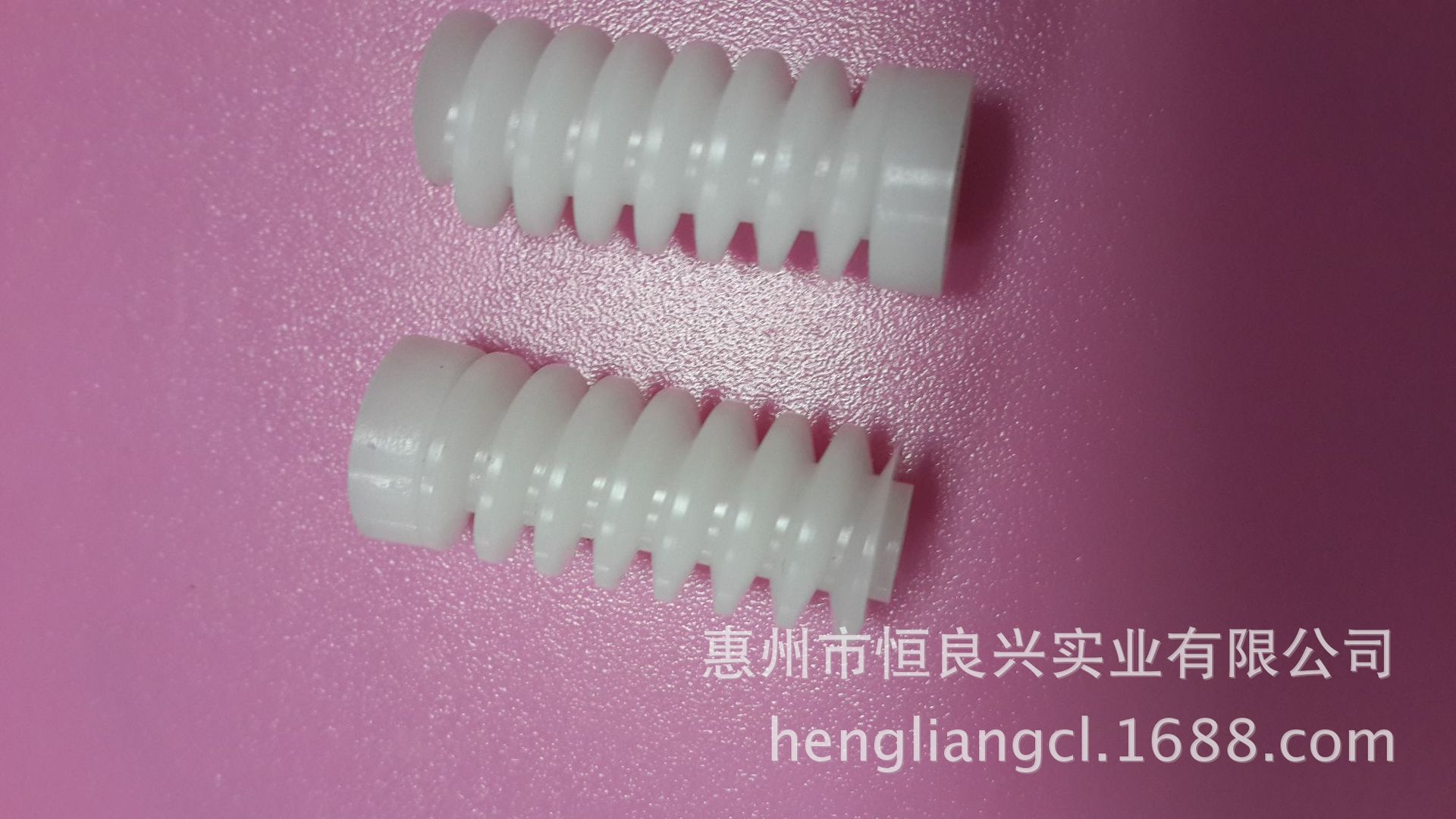 Plastic gear worm gear sweeper, gear floor scrubber, gear precision gear, small size Item Picture