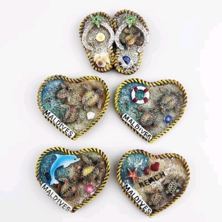 The Maldives beach seafood series features creative and personalized resin magnets, fridge magnets, starfish, conches, turtles, slippers, dolphins, shells, and a wide variety of travel souvenirs details Picture