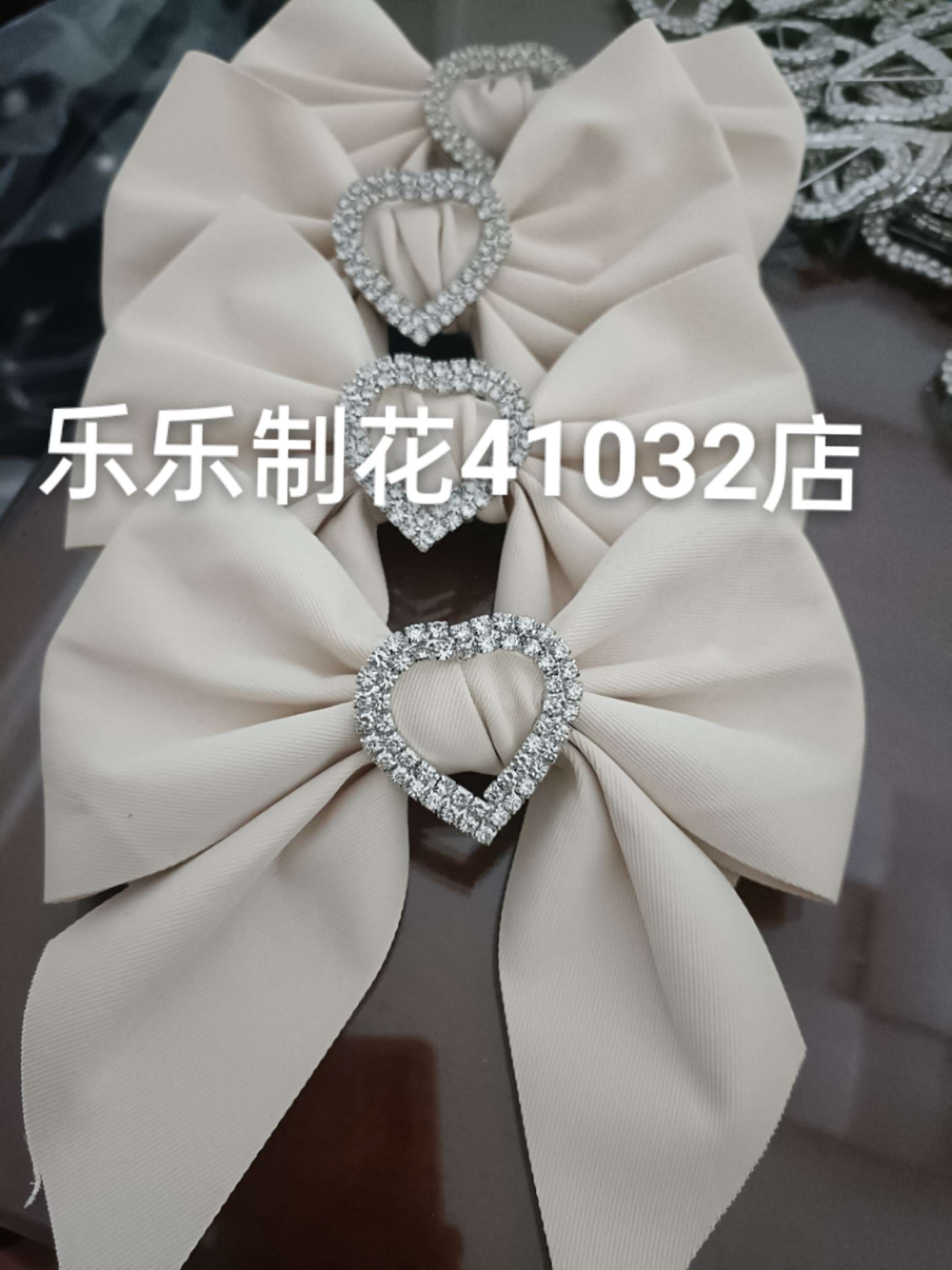 乐乐制花厂家直销服装辅料实拍专柜高档重工蝴蝶结乐乐制花