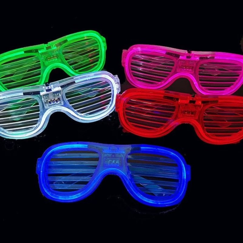 发光百叶窗眼，5个颜色混装，12个一中包，一包里面颜色混装