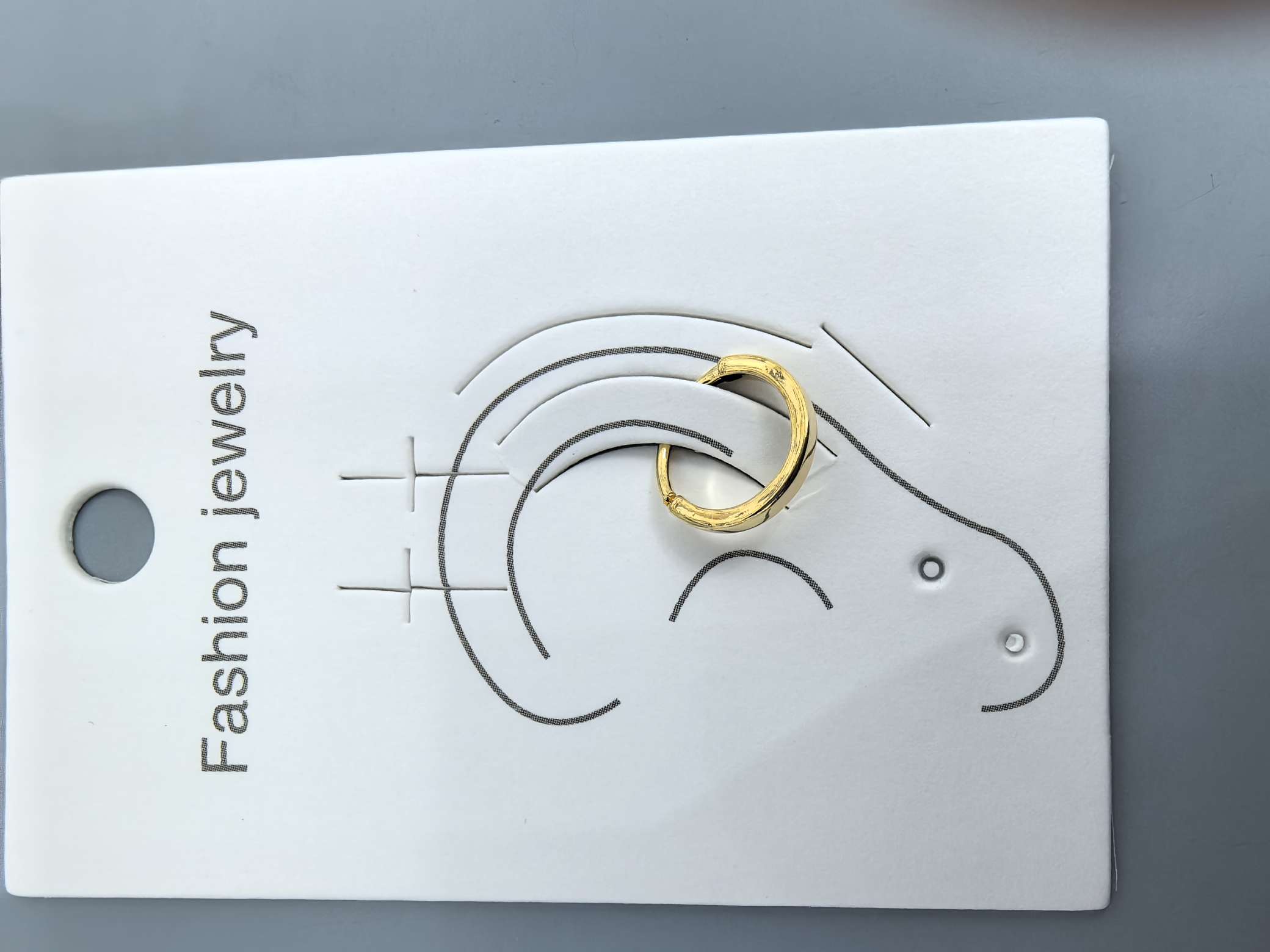 其他穿刺饰品实物图