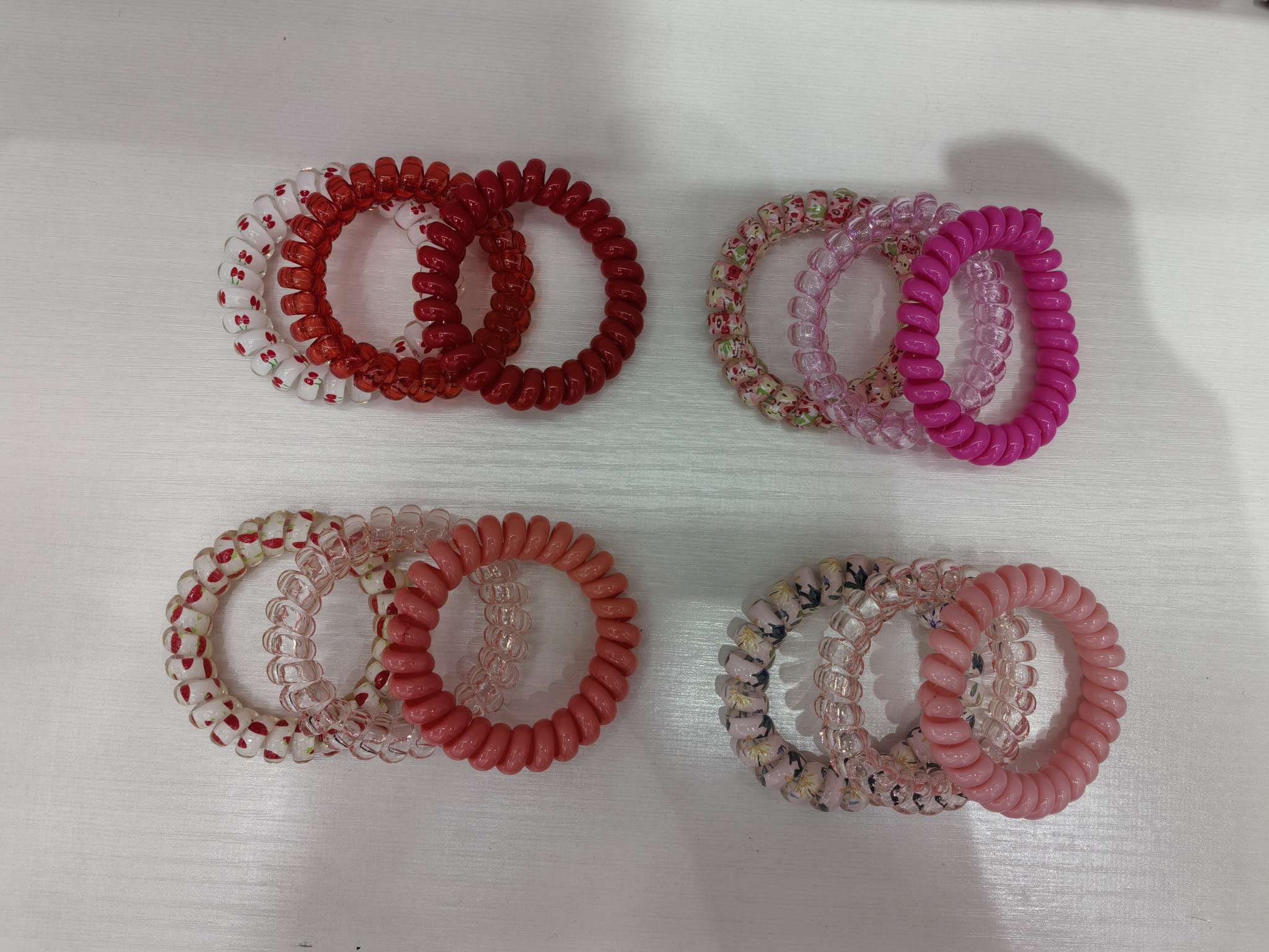 Large intestine hair bands, hair ties, hair accessories, Korean simple hair bands, hair bands, large intestine hair bands, versatile student hair accessories Application Scenario