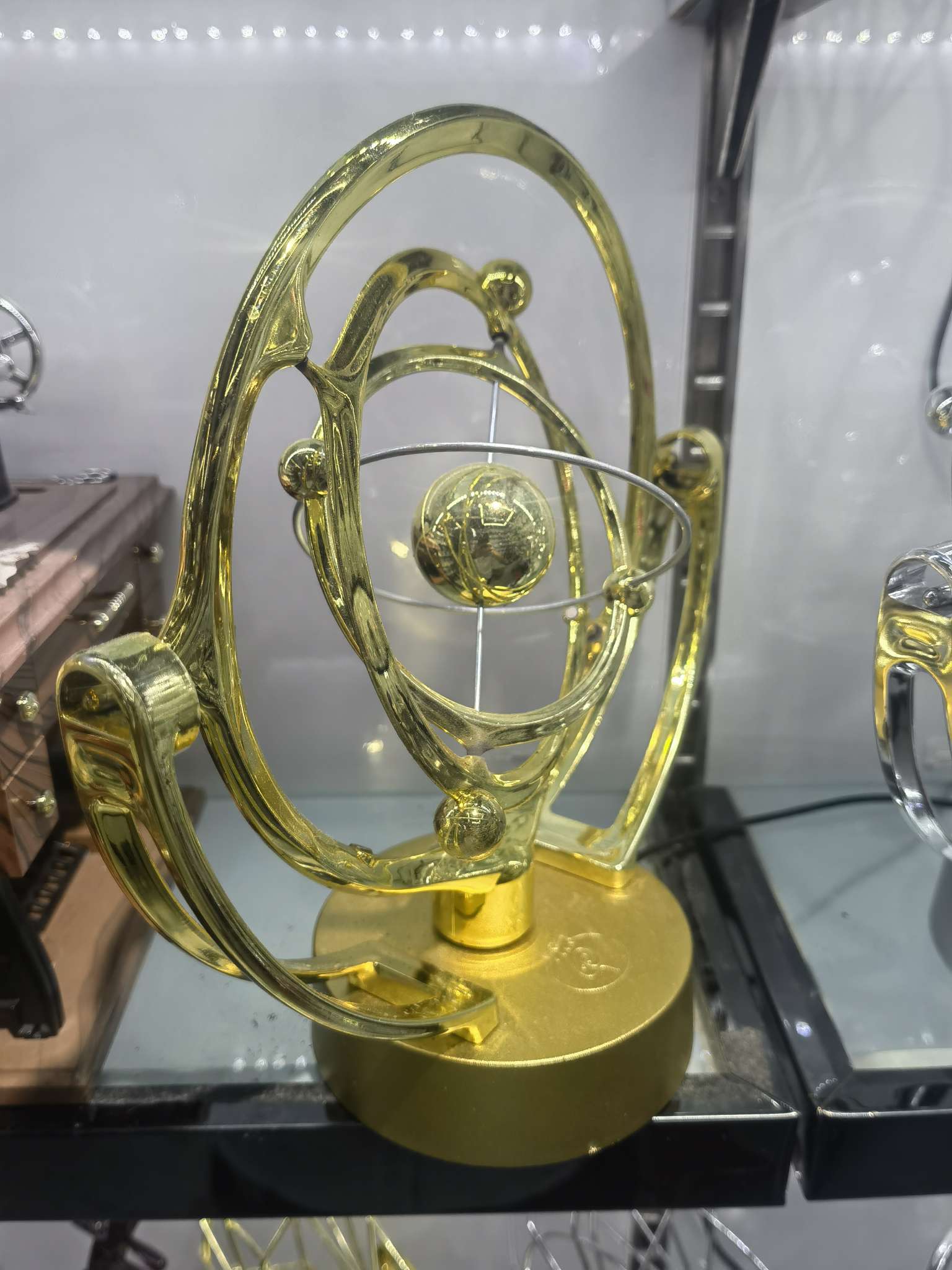 金属地球仪摆件