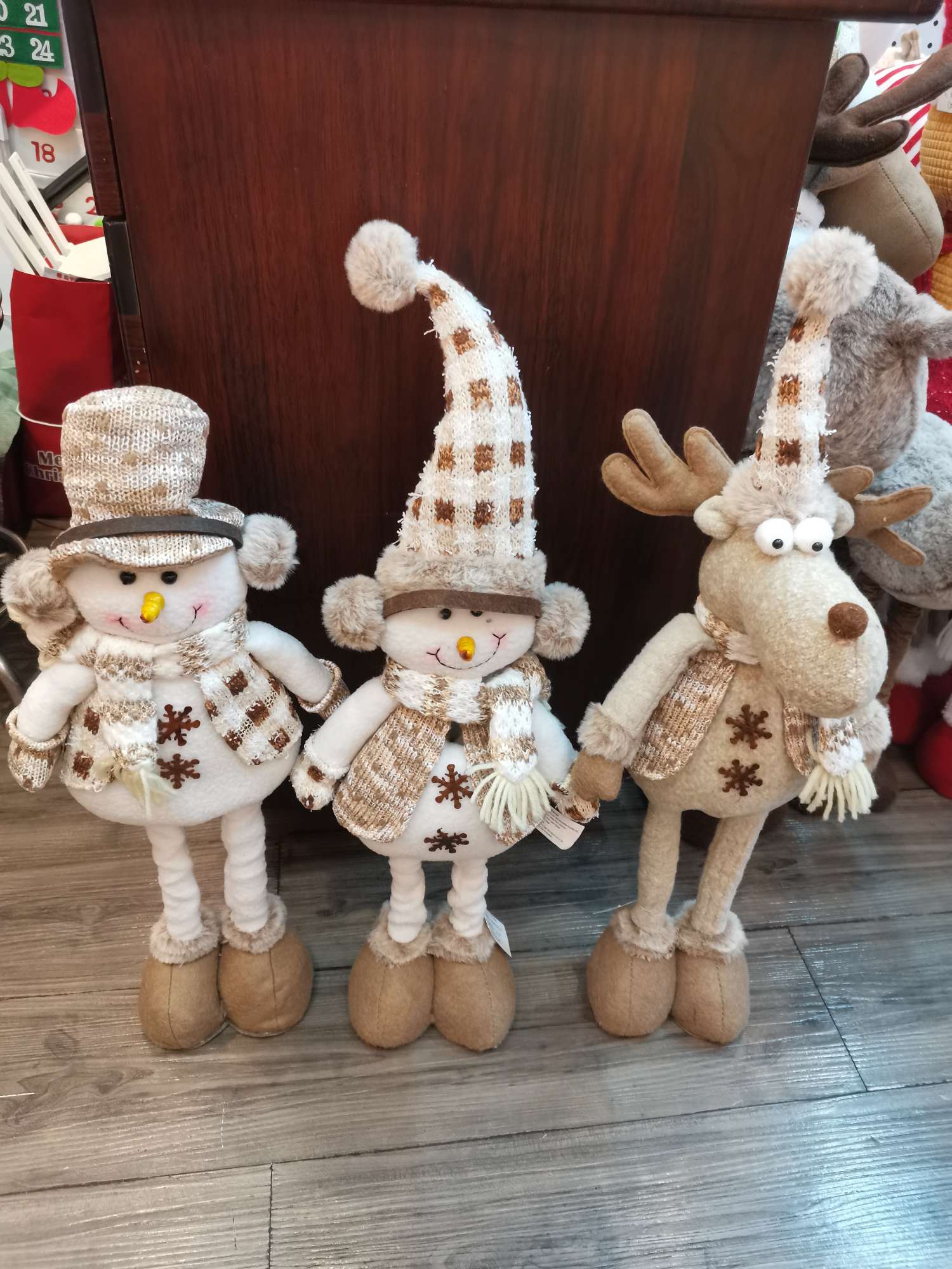 其他材质工艺品实物图