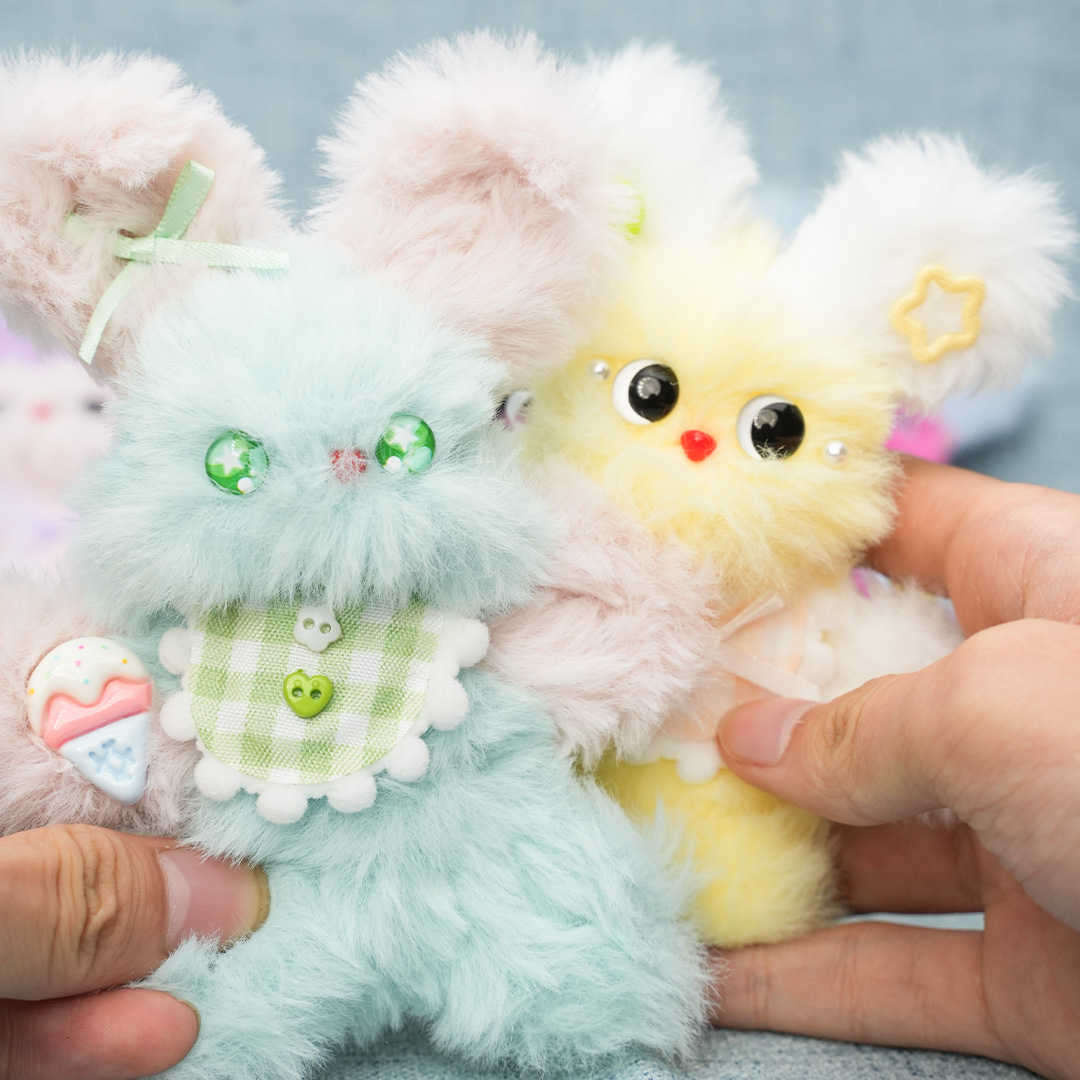 Dopamine Rabbit DIY Twisty Stick material Pack Blind Box can be used as a pendant to hang on the keychain of the bag. It needs to be made by yourself. One box contains 6 pieces details Picture