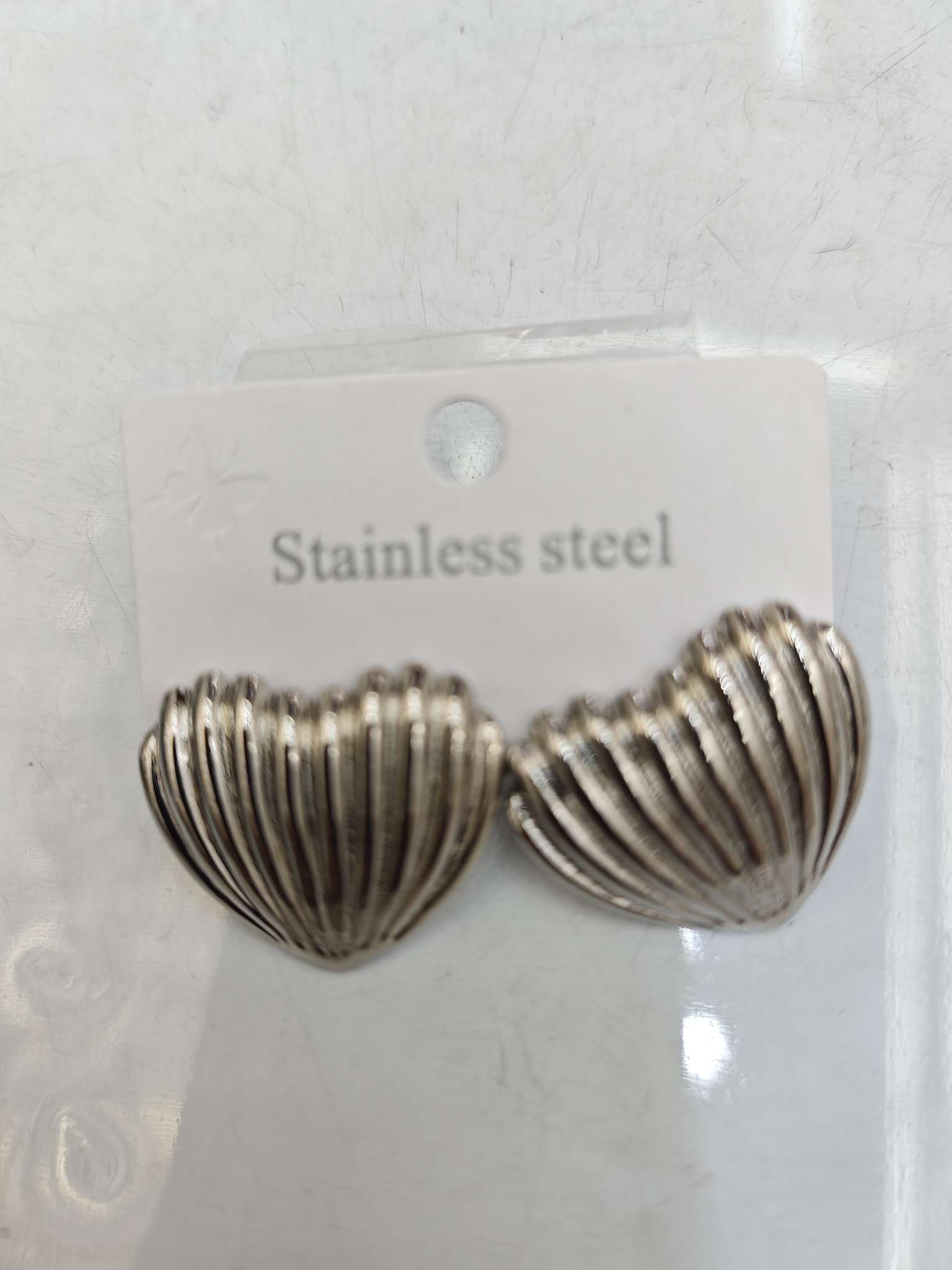 丽丽钢钢 这是一款让人心动的耳饰 值得拥有