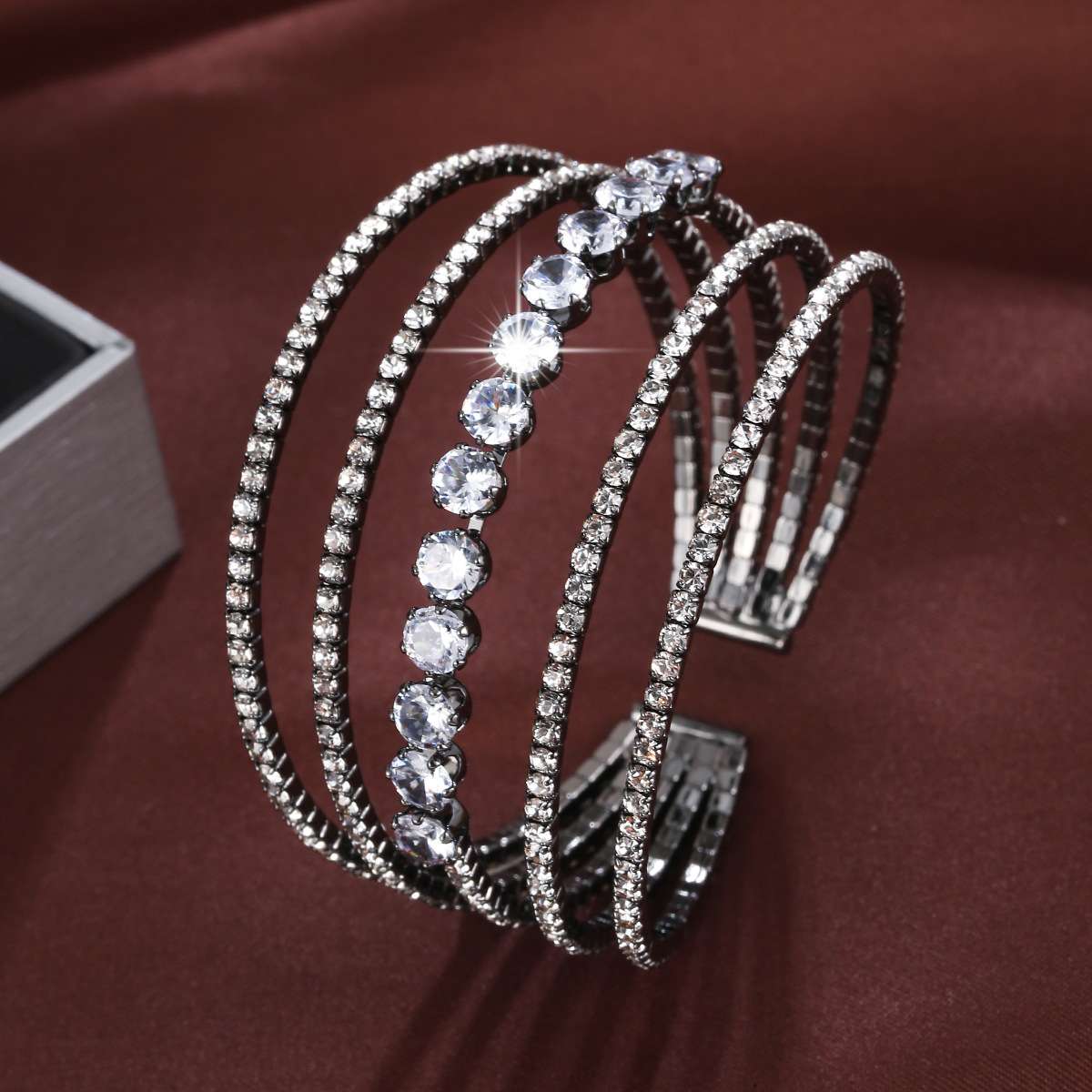 5排锆石手镯手饰时尚手环