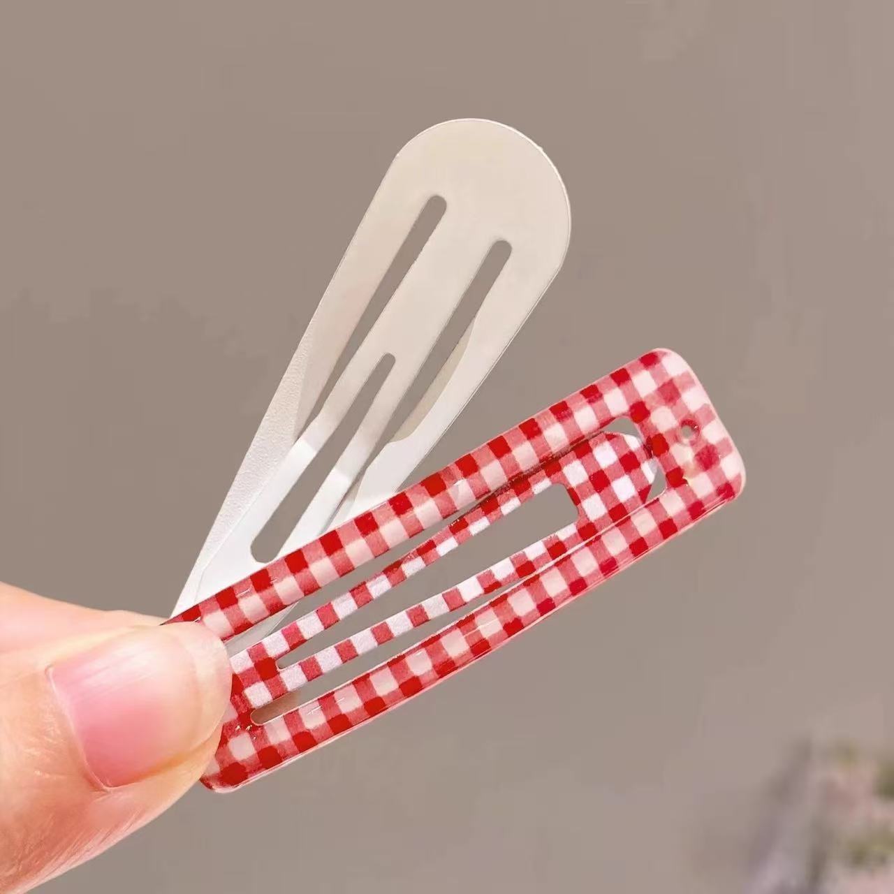 4 Cute children and girls' academy stir points hair clips, old-fashioned sweet style bangs clips, side clips, BB hair clips, hair clips, children's hair clips detail image 3