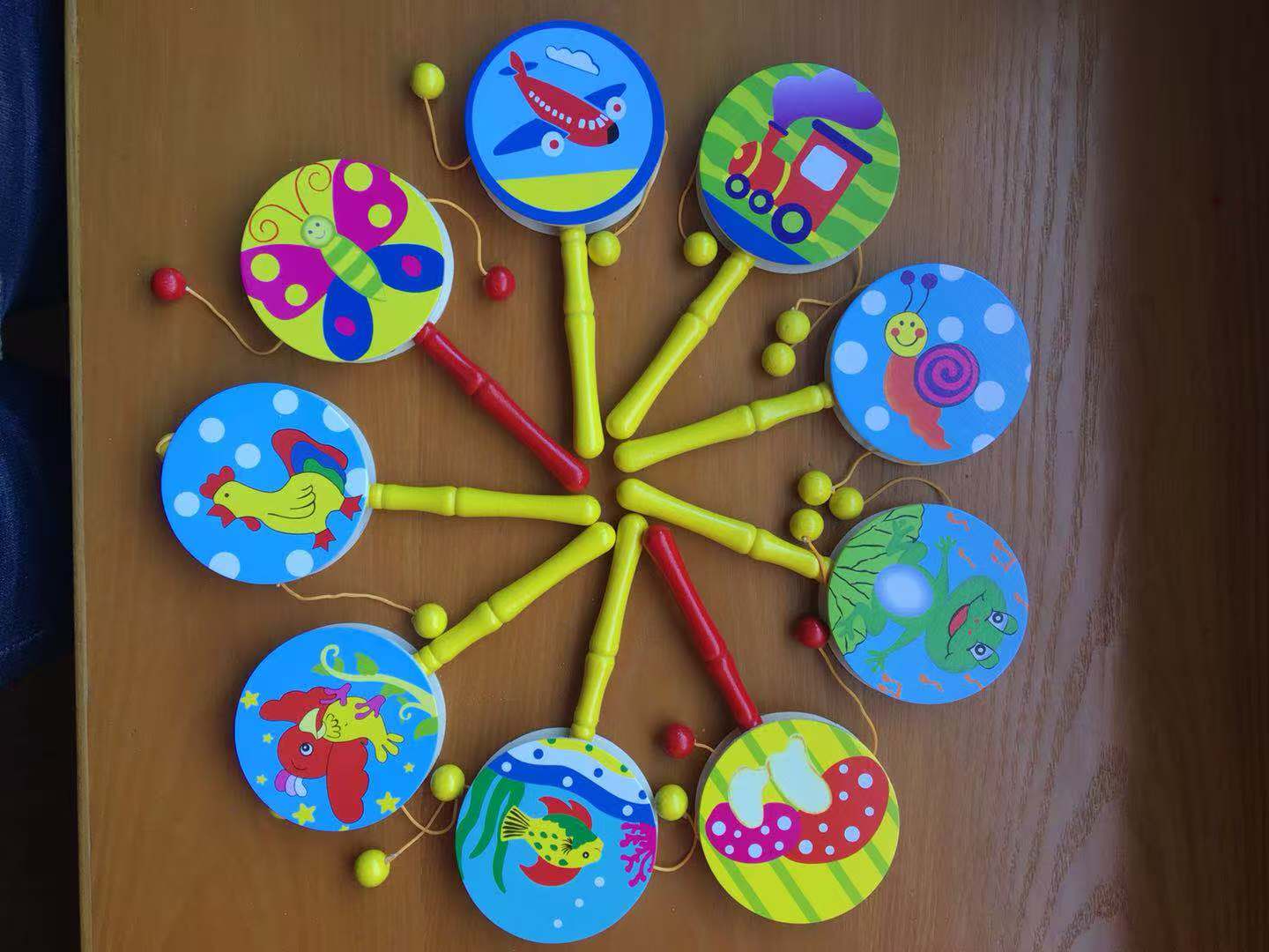 木头鼓婴儿小手抓握追听视训练玩具