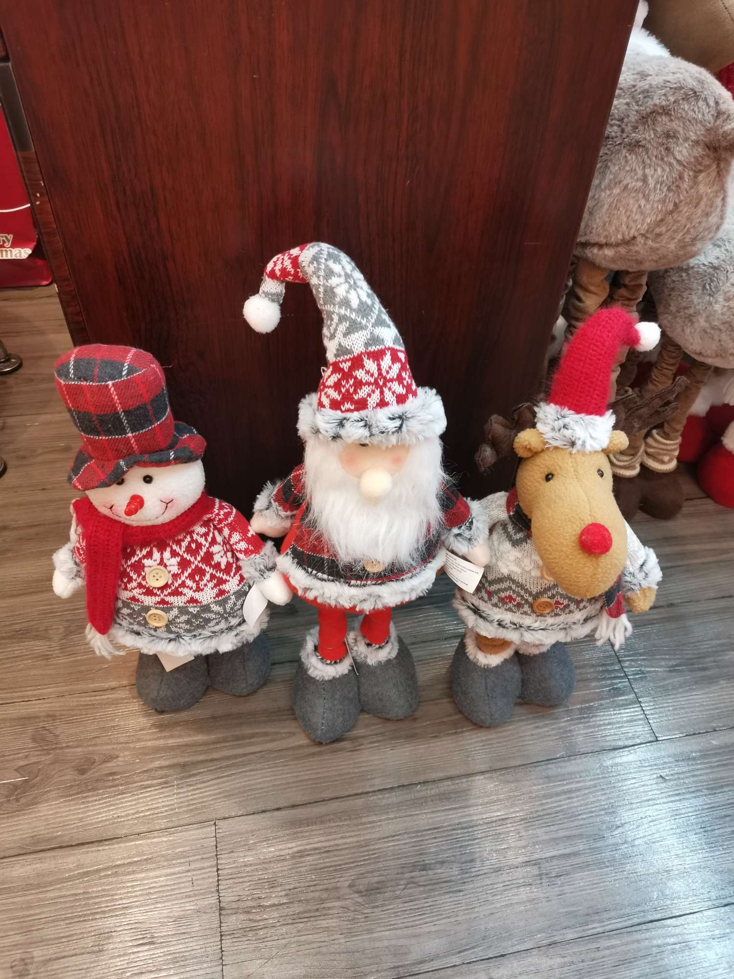 其他材质工艺品实物图