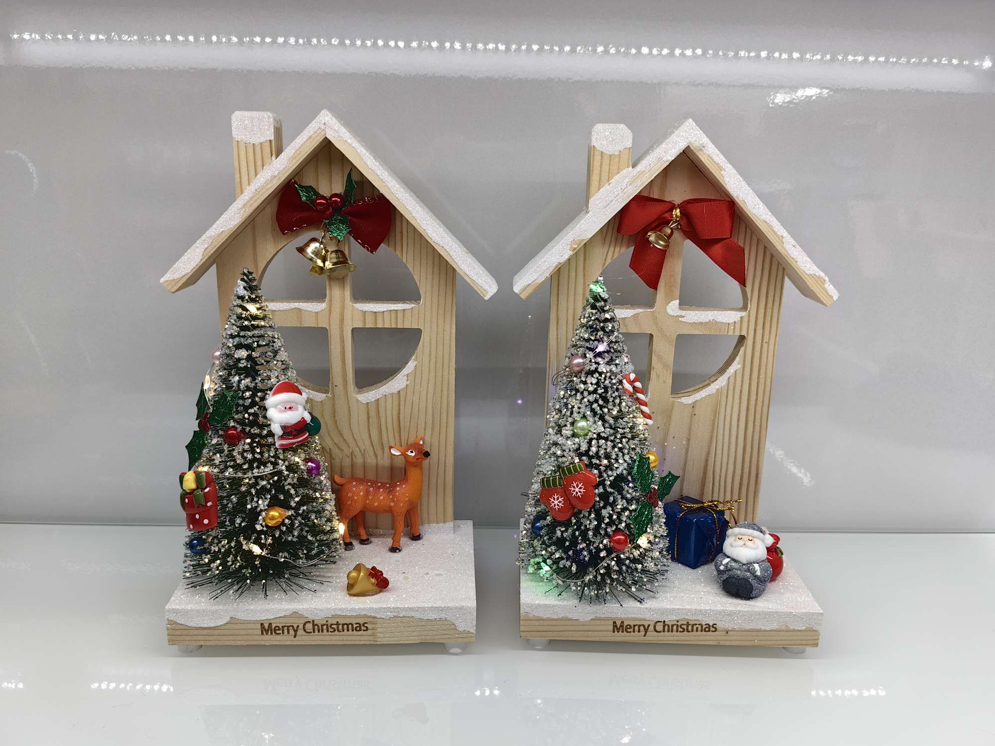 办公圣诞文化装饰品圣诞树圣诞用品节日装饰圣诞灯圣诞节布置细节图
