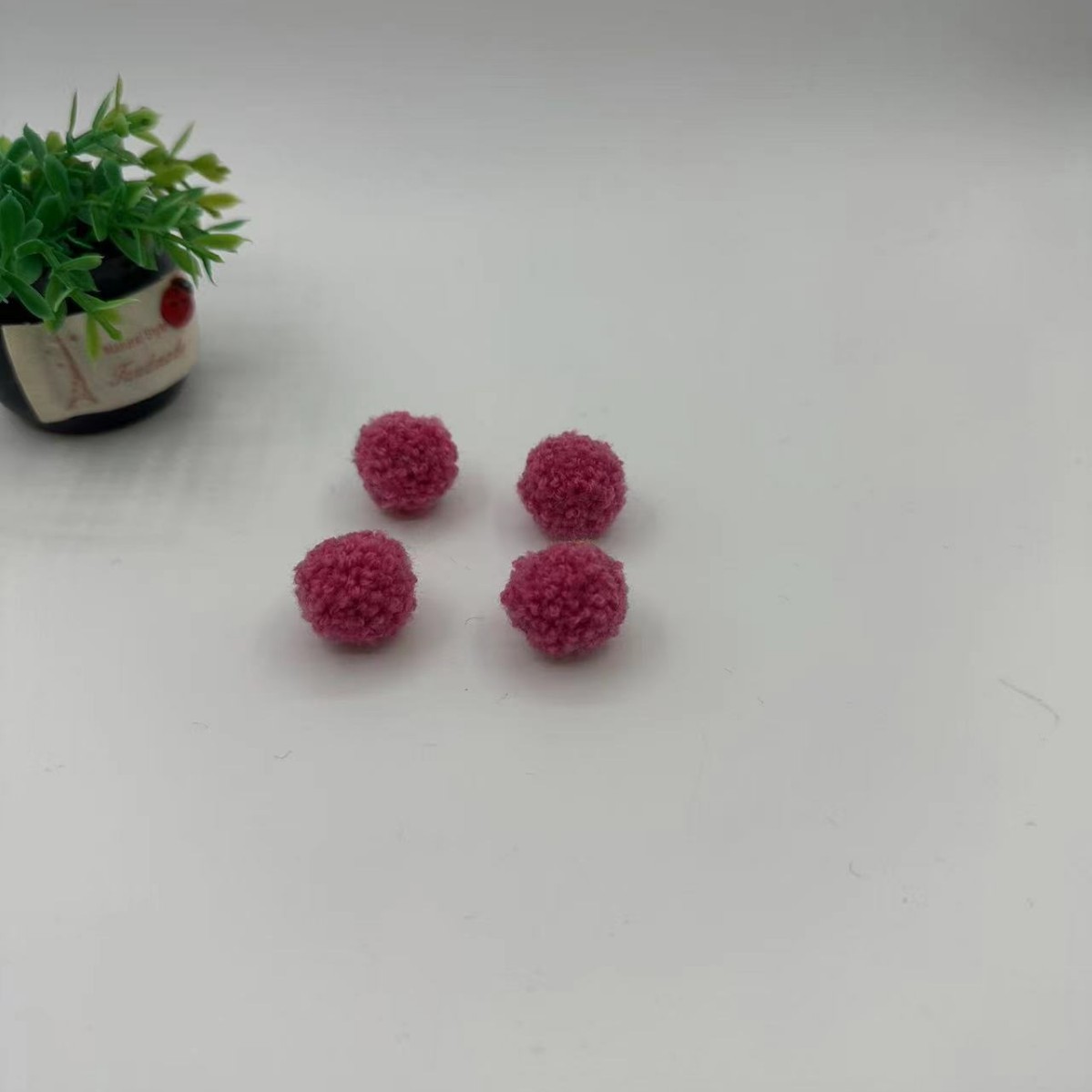 优优宝 各色毛球厂家 羊羔卷毛韩国泥球 DIY发圈耳环开司米球服装配饰